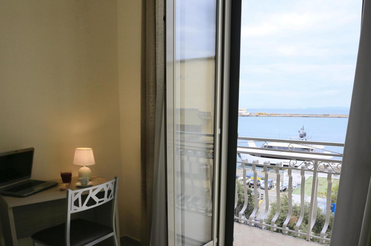 Am Suite Stabiae Кастелламмаре-ди-Стабия Экстерьер фото