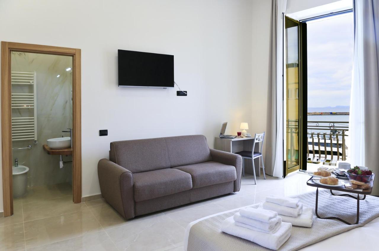 Am Suite Stabiae Кастелламмаре-ди-Стабия Экстерьер фото