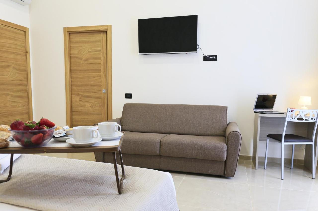 Am Suite Stabiae Кастелламмаре-ди-Стабия Экстерьер фото
